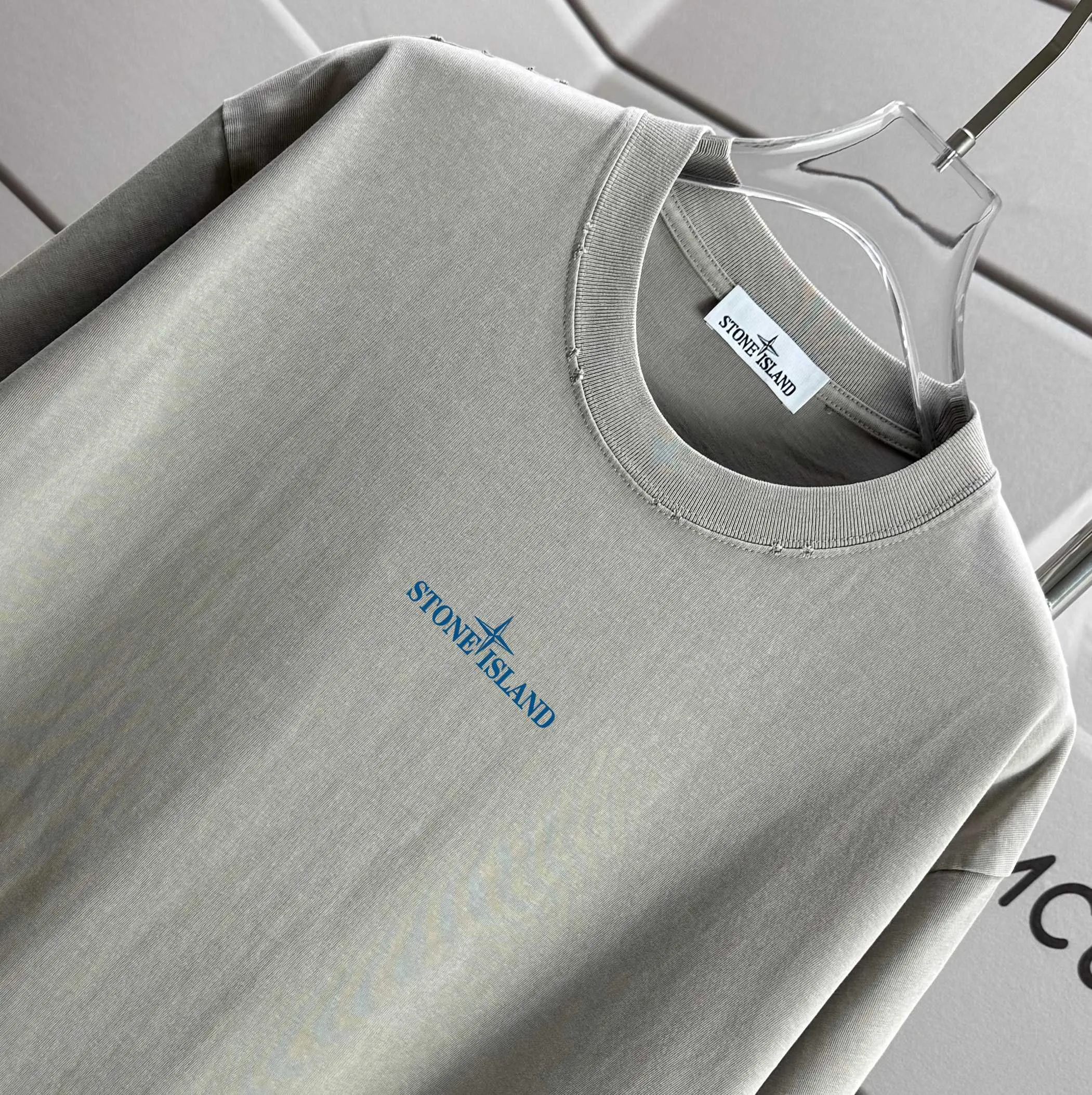 P160 Ston* islan* 石*岛 2025 autumn and winter new style, washed and worn 320g round neck short-sleeved tee, loose version for men and women, color: washed black, washed white, washed gray, washed brown gray Size: S M L XL XXL Size: S (90-130 catties) M (120-150 catties) L (140-165 catties) (160-180 catties) XXL (180-210 catties)